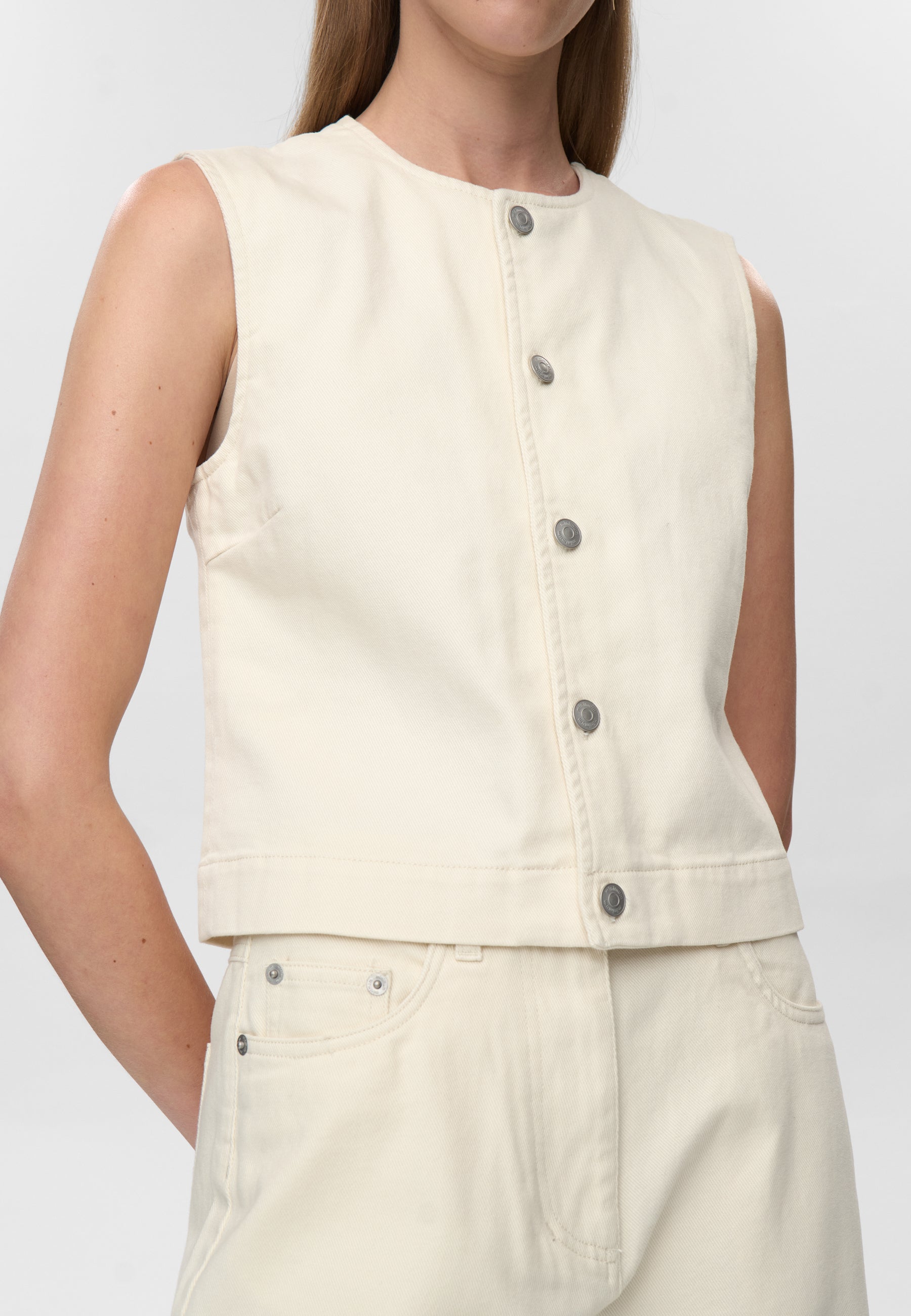 minimum female Alessia vest 4579 Gilet 0701 Whisper white