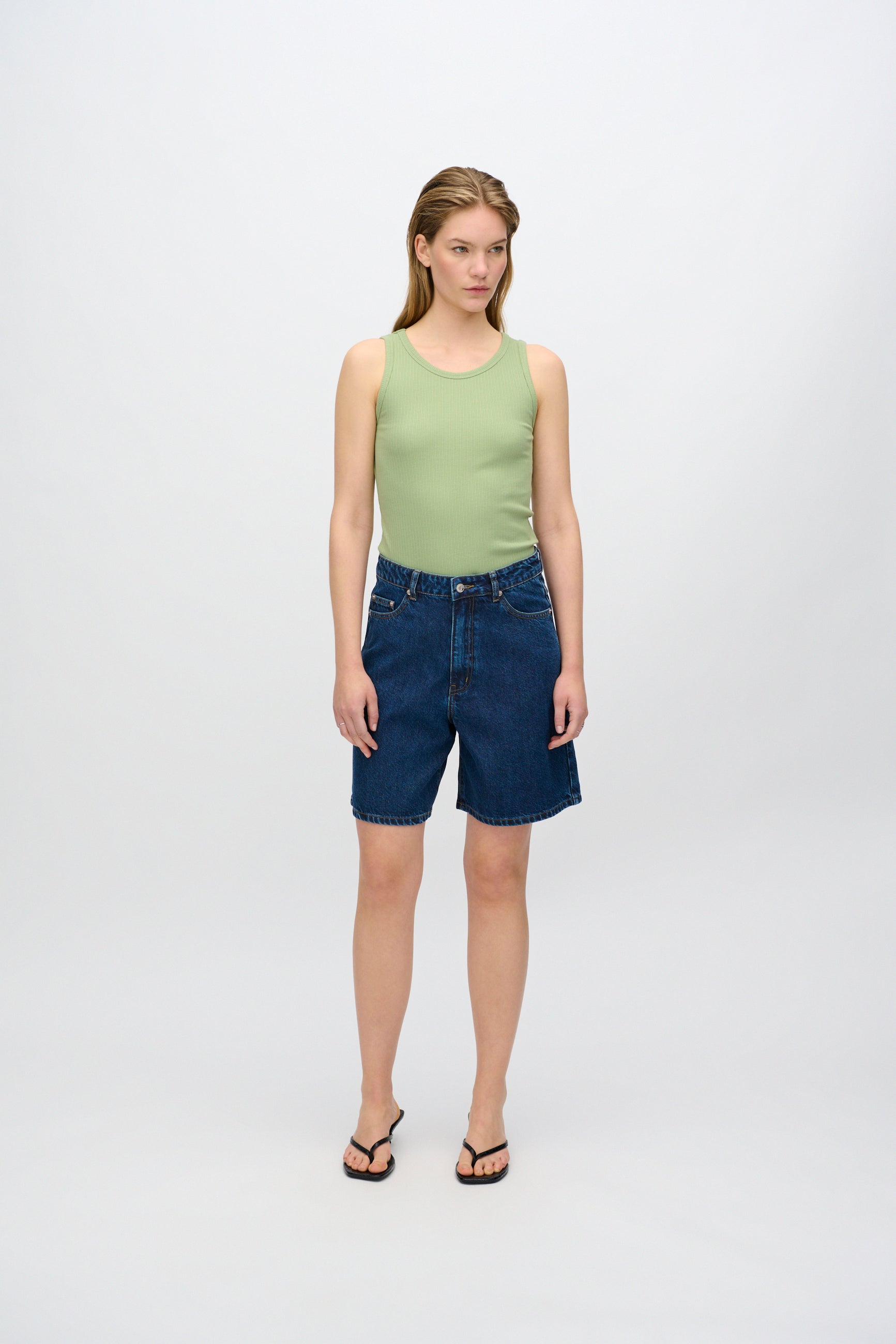 minimum female Alva denim shorts 4181 Shorts 1002 Medium Blue