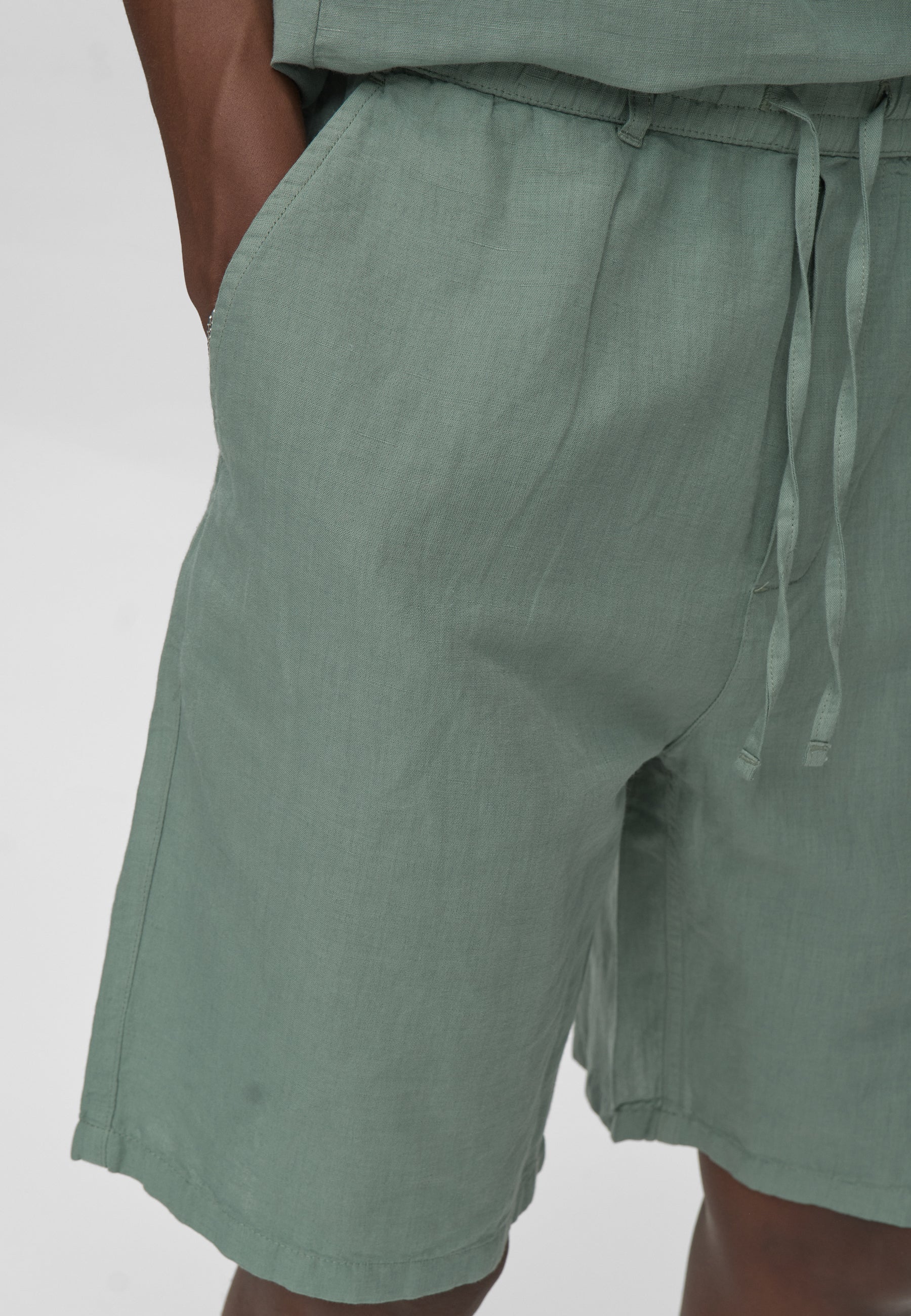 minimum male Atlas rlx shorts 4576 Shorts 5107 Chinois green