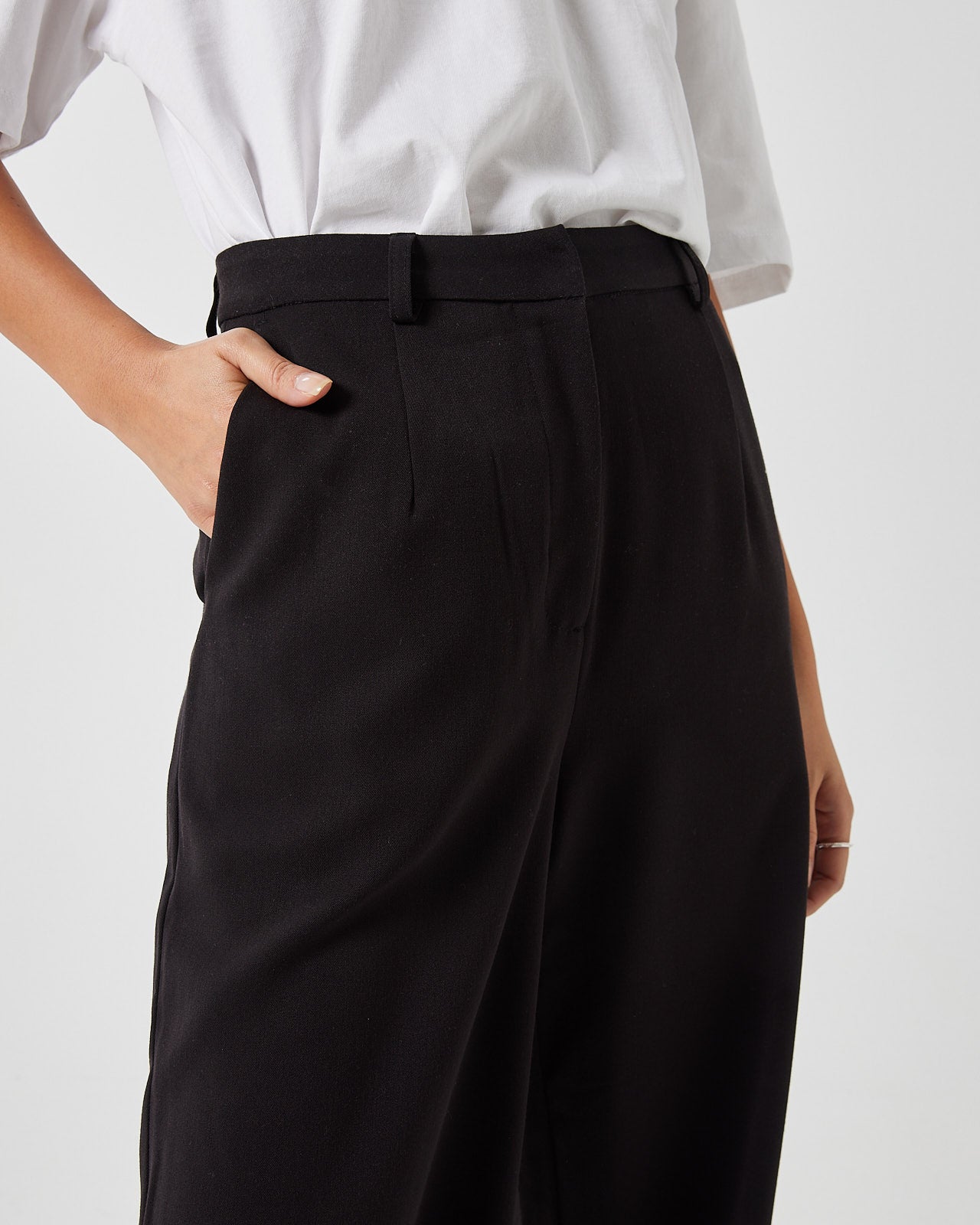 minimum female Lessa dressed pants 2.0 e54 Dressed Pants 999 Black