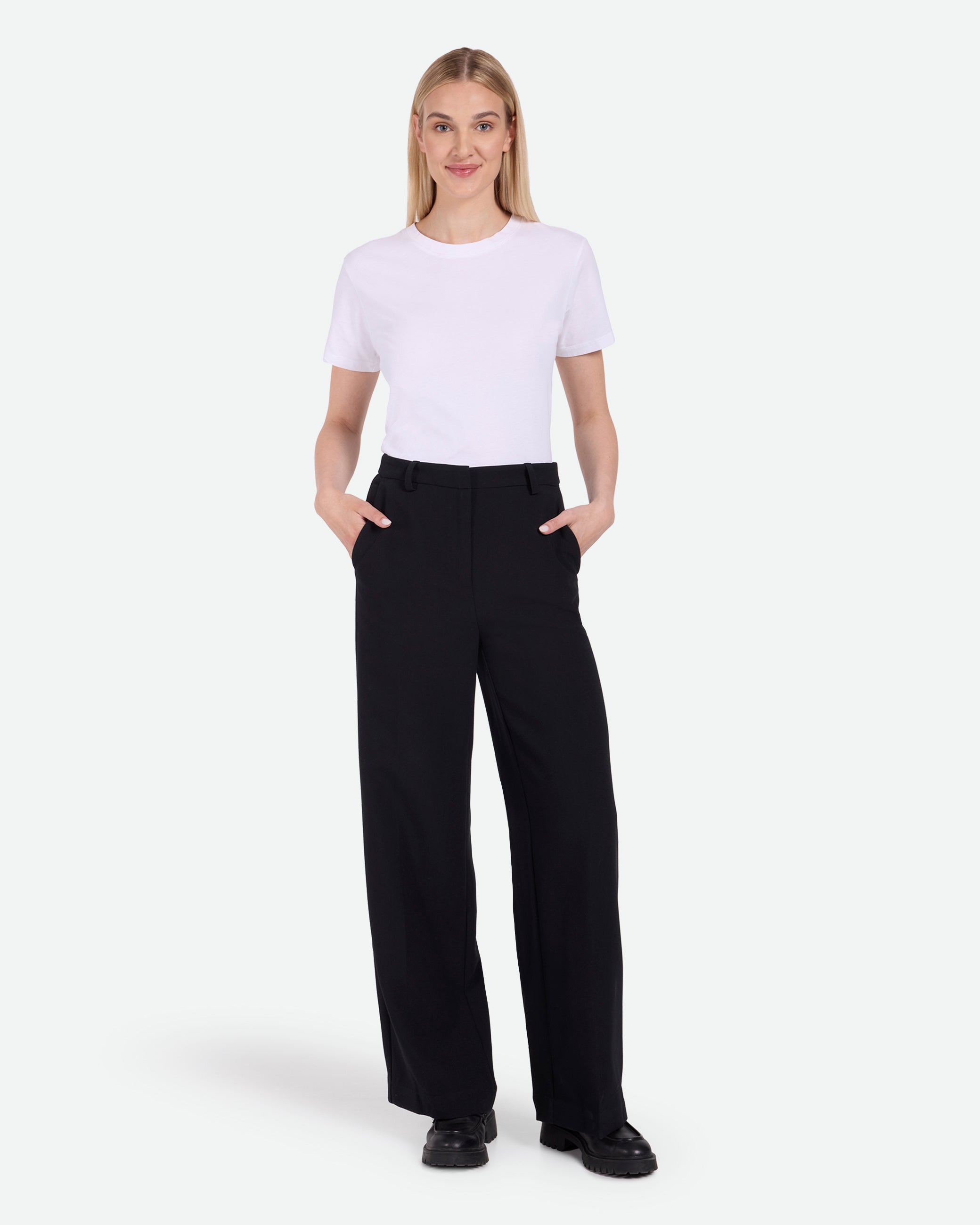 minimum female Libra dressed pants 3021 Pant 999 Black