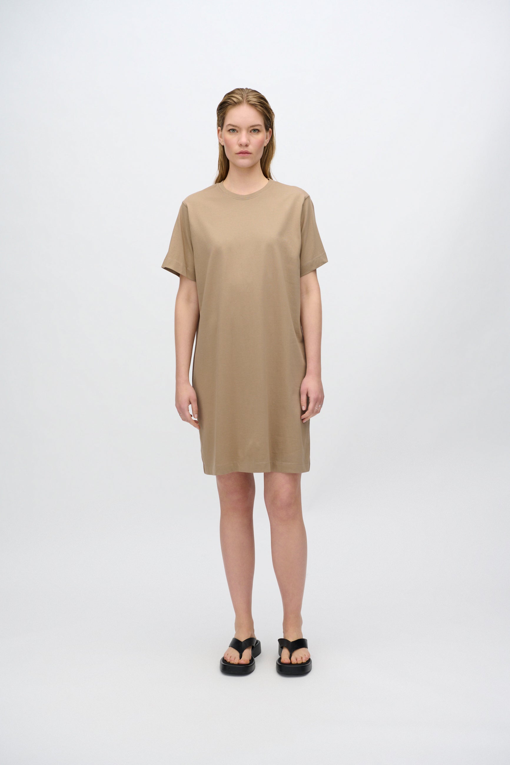 minimum female Lida t-shirt dress 4249 GOTS Short Dress 1609 Greige