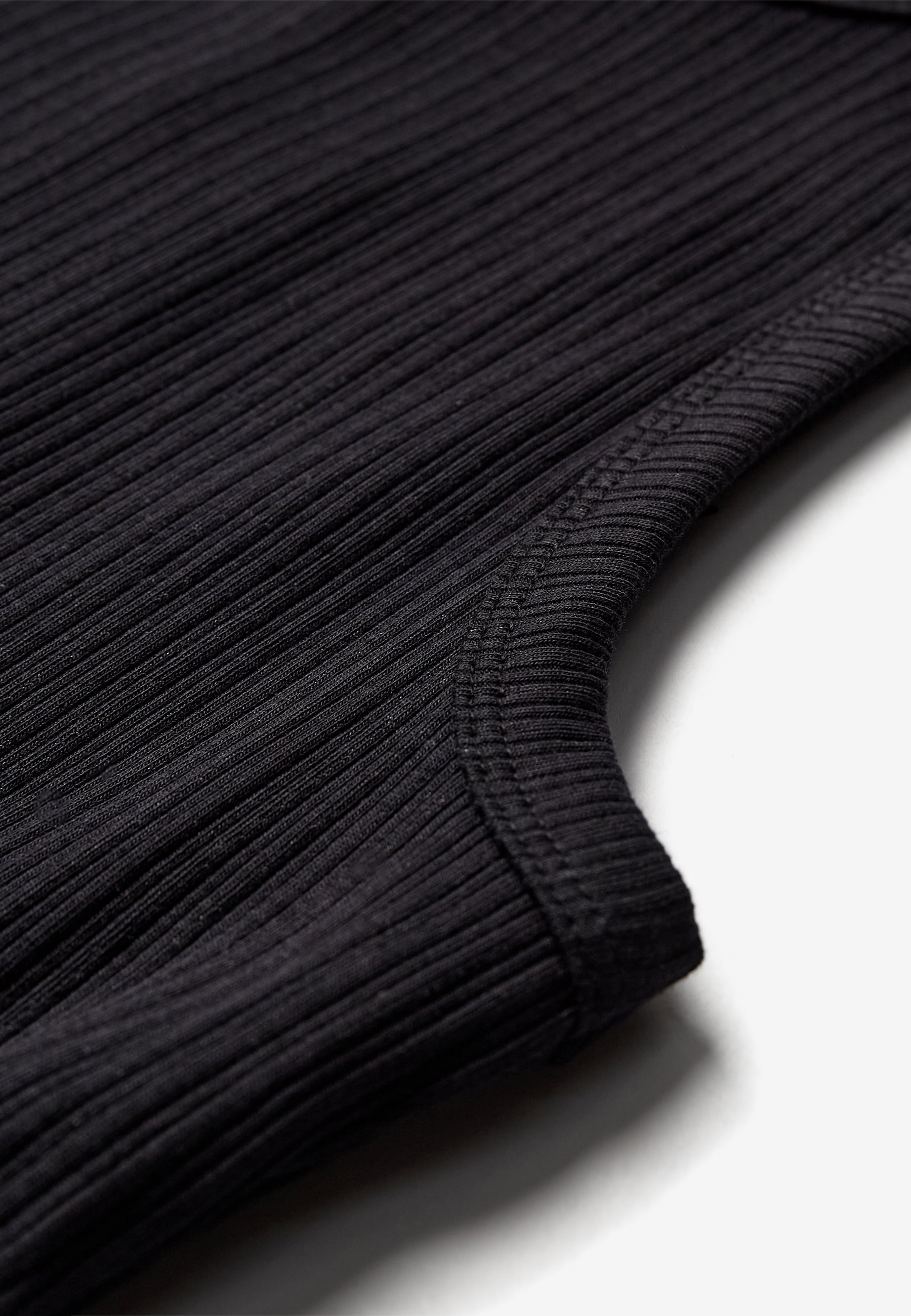 minimum female Lila tank top 4226 GOTS Gilet 999 Black