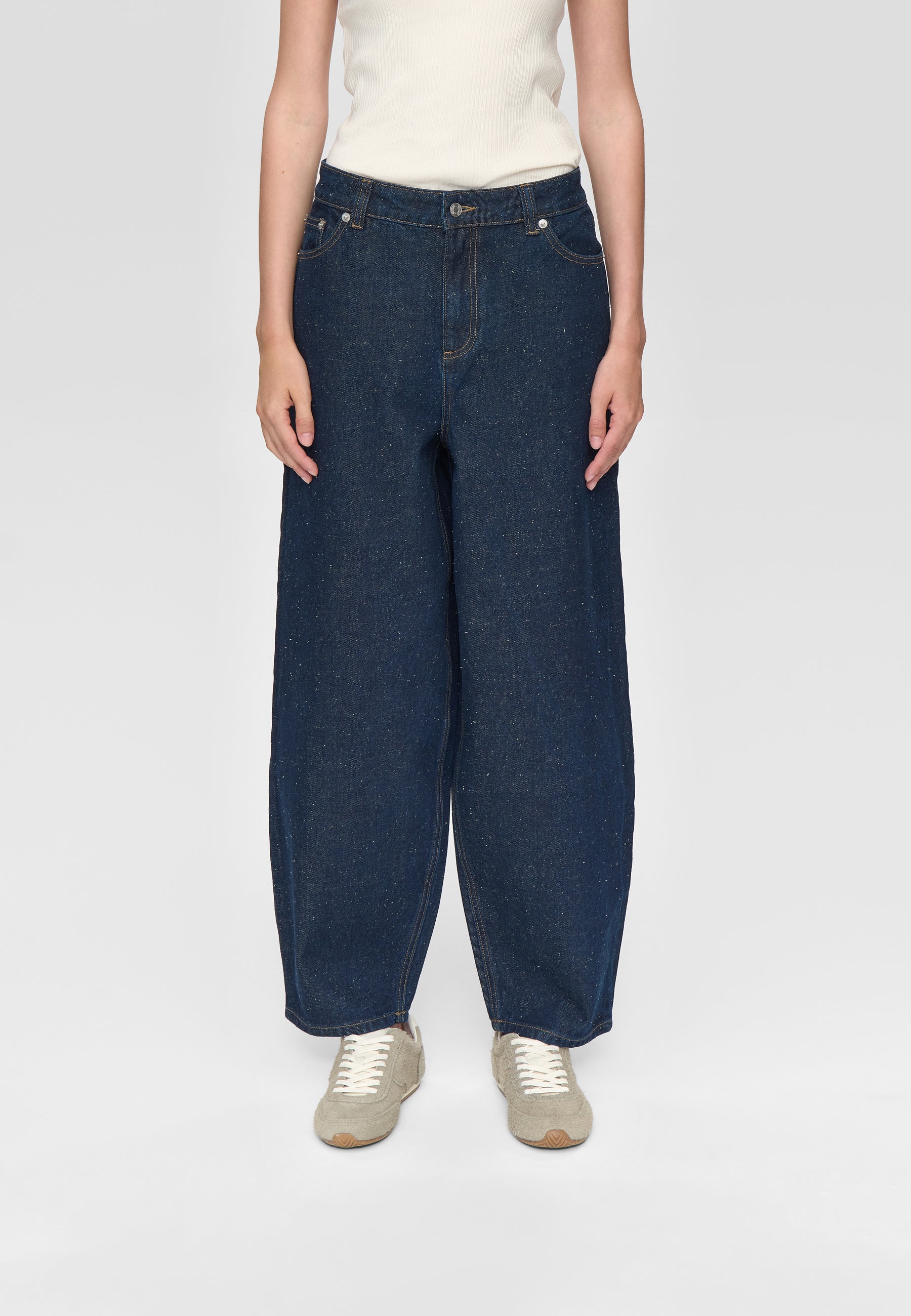 minimum female Maria HW ankle jeans 4574 Tapered Jeans 3922 Sky Captain