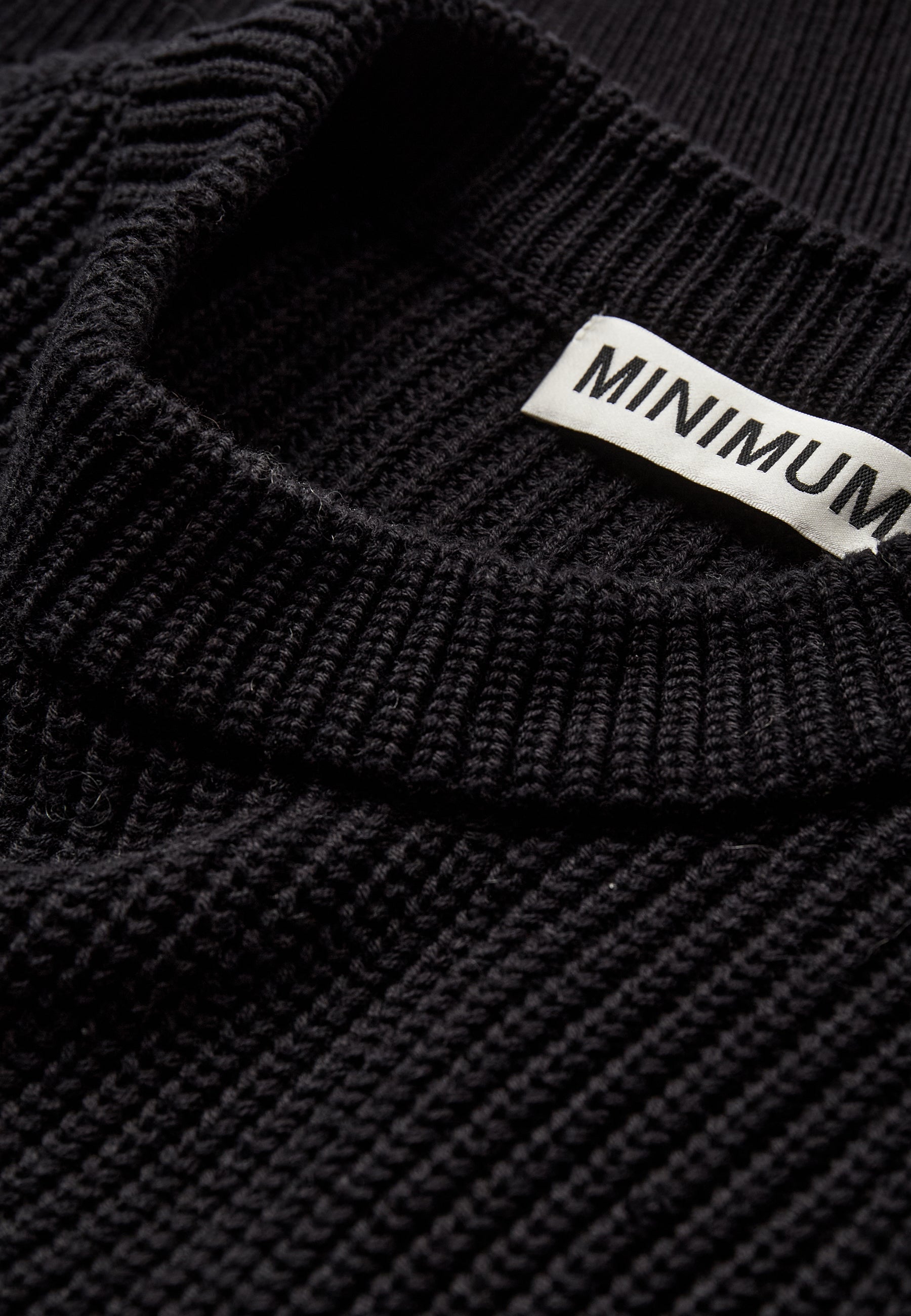 minimum female Mikala jumper G006 GOTS Jumper 999 Black