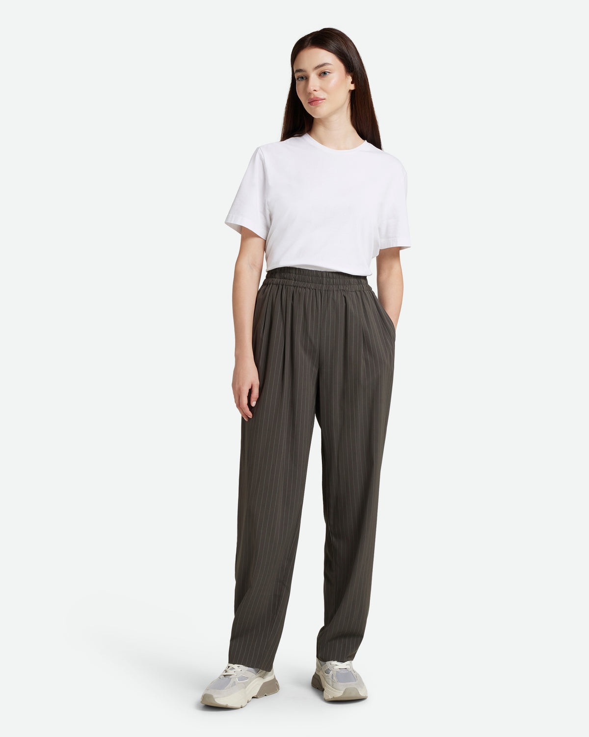 minimum female Sadies 3946 Dressed Pants 00002 Raven