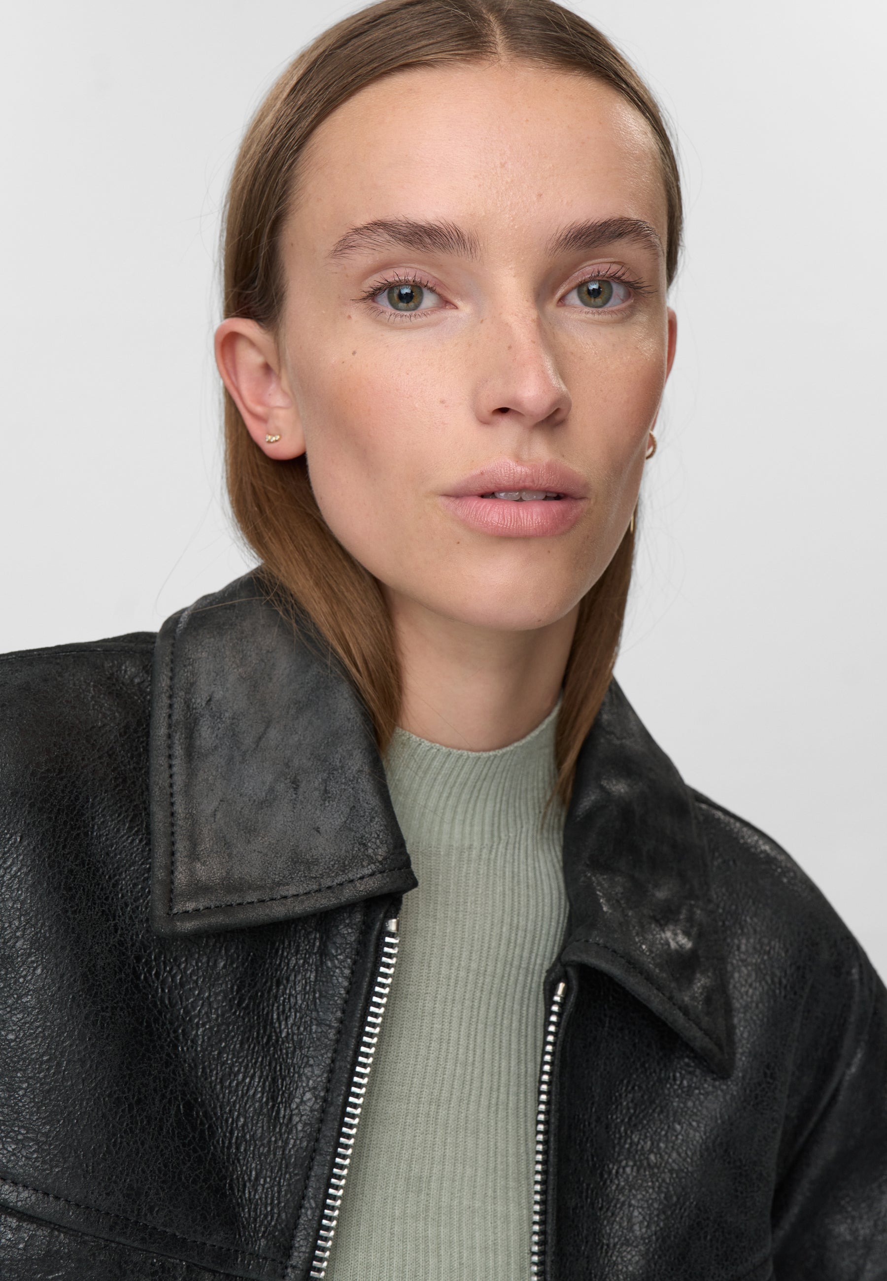 minimum female Tyra zip jacket 4447 Leather Jacket 999 Black