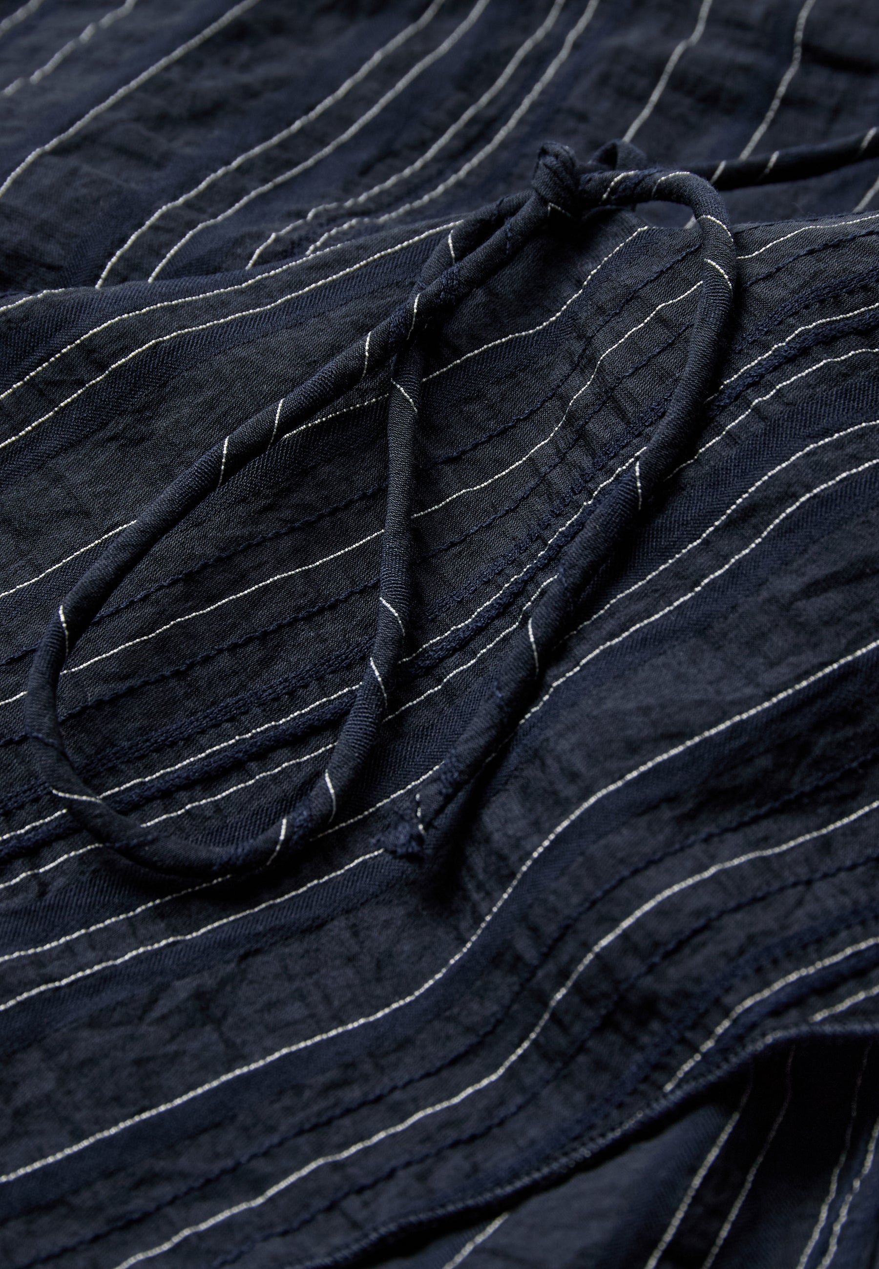 minimum female Zine top 4630 Top 3922 Sky Captain