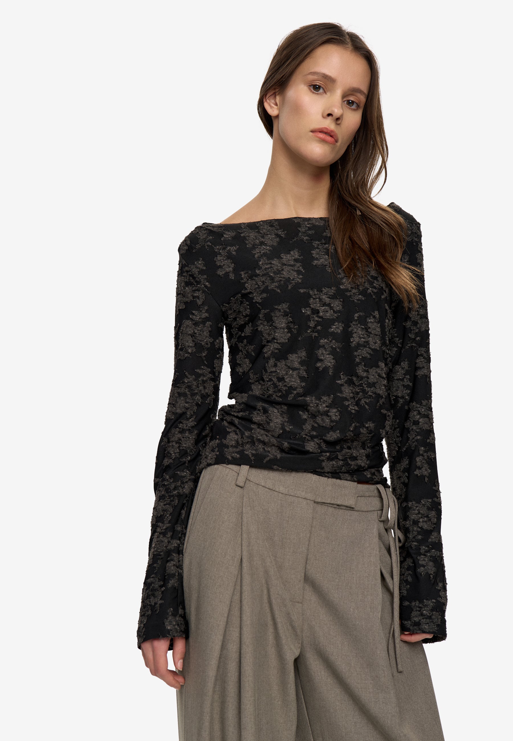 Aina boat neck ls t-shirt 4590 Long Sleeved T-shirt - 999 Black