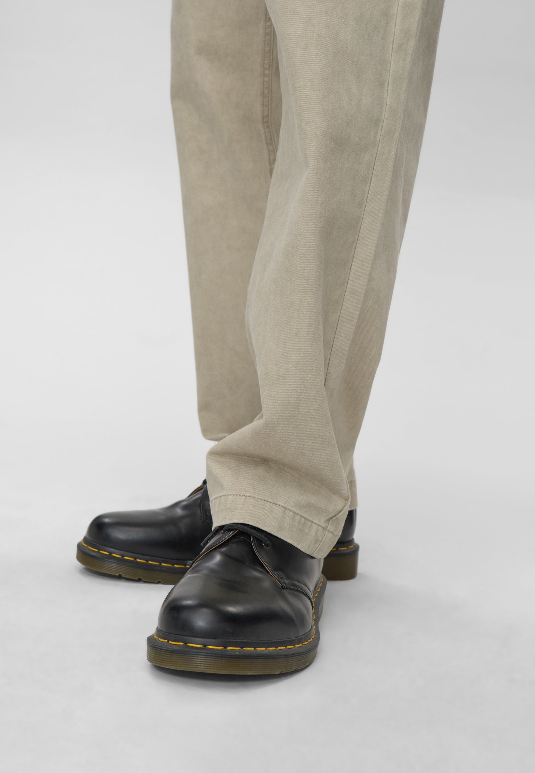 minimum male Corey str pants 4399 Casual Pants 1109 Chinchilla