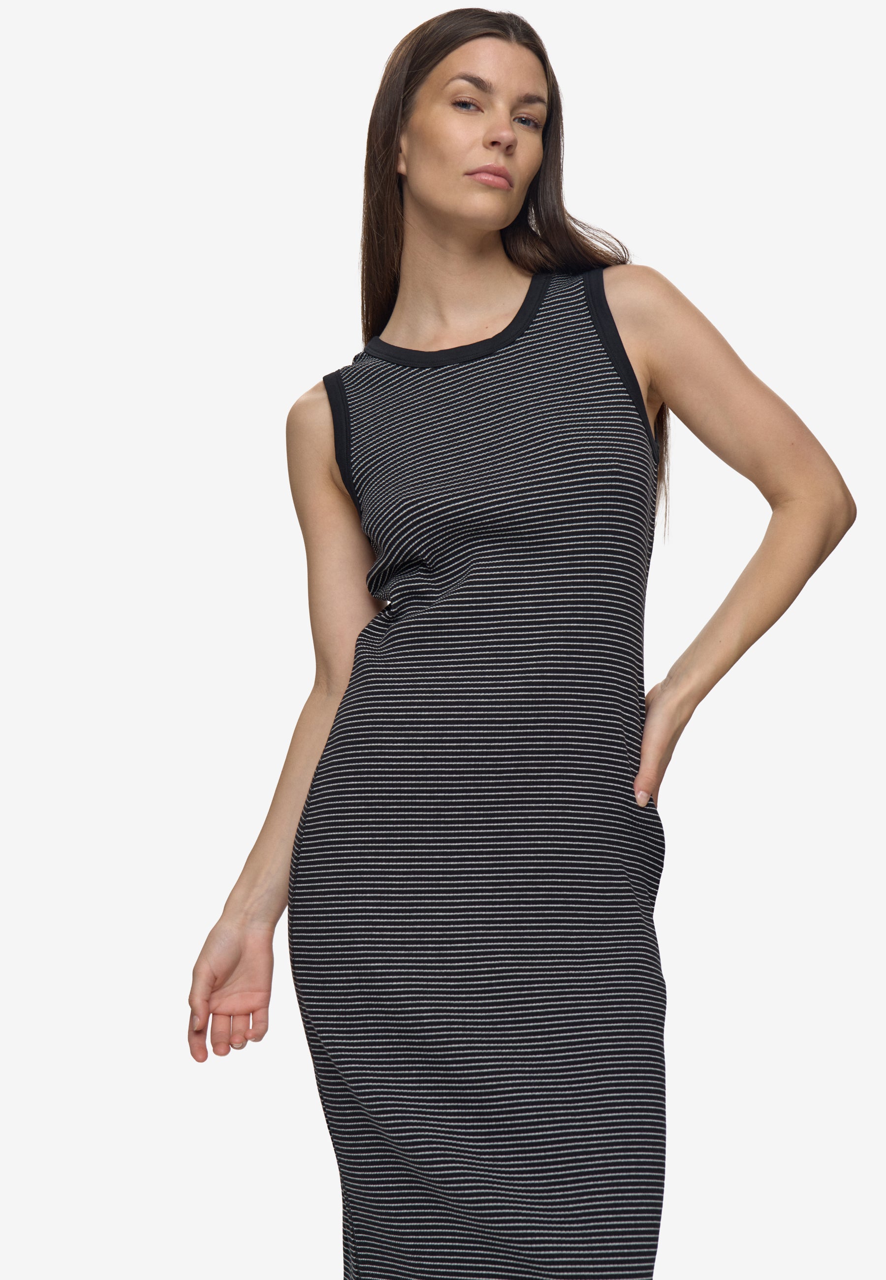 minimum female Cyra midi dress 4696 Midi Dress 999 Black