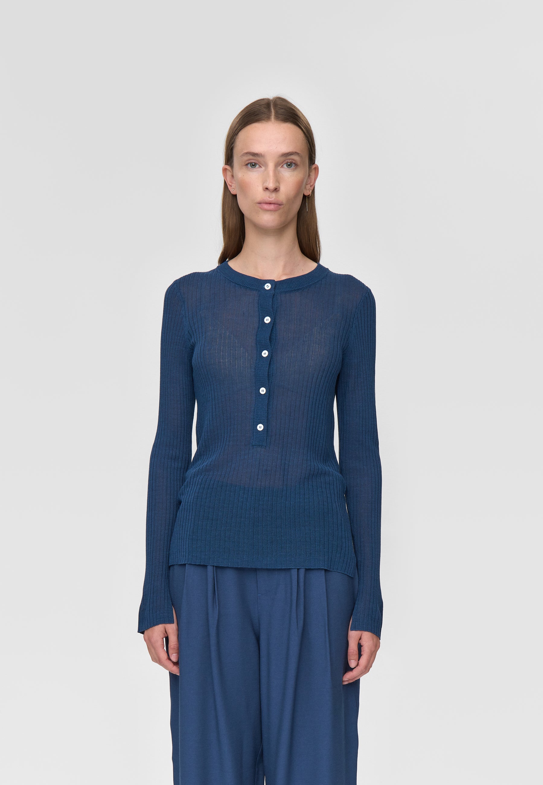 minimum female Dahlia jumper 4152 Jumper 4027 Insignia blue