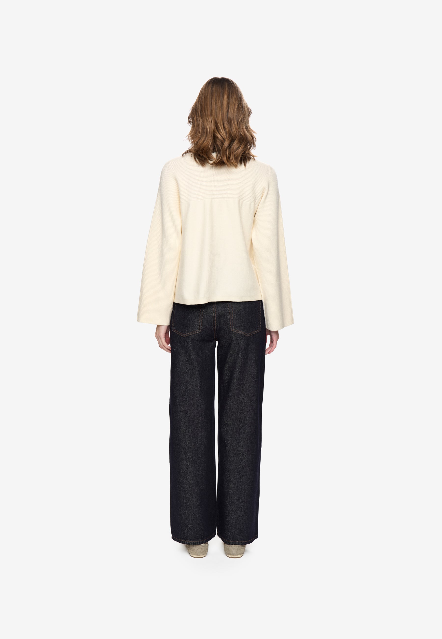 minimum female Esima jumper 1686 Jumper 0104 White Asparagus