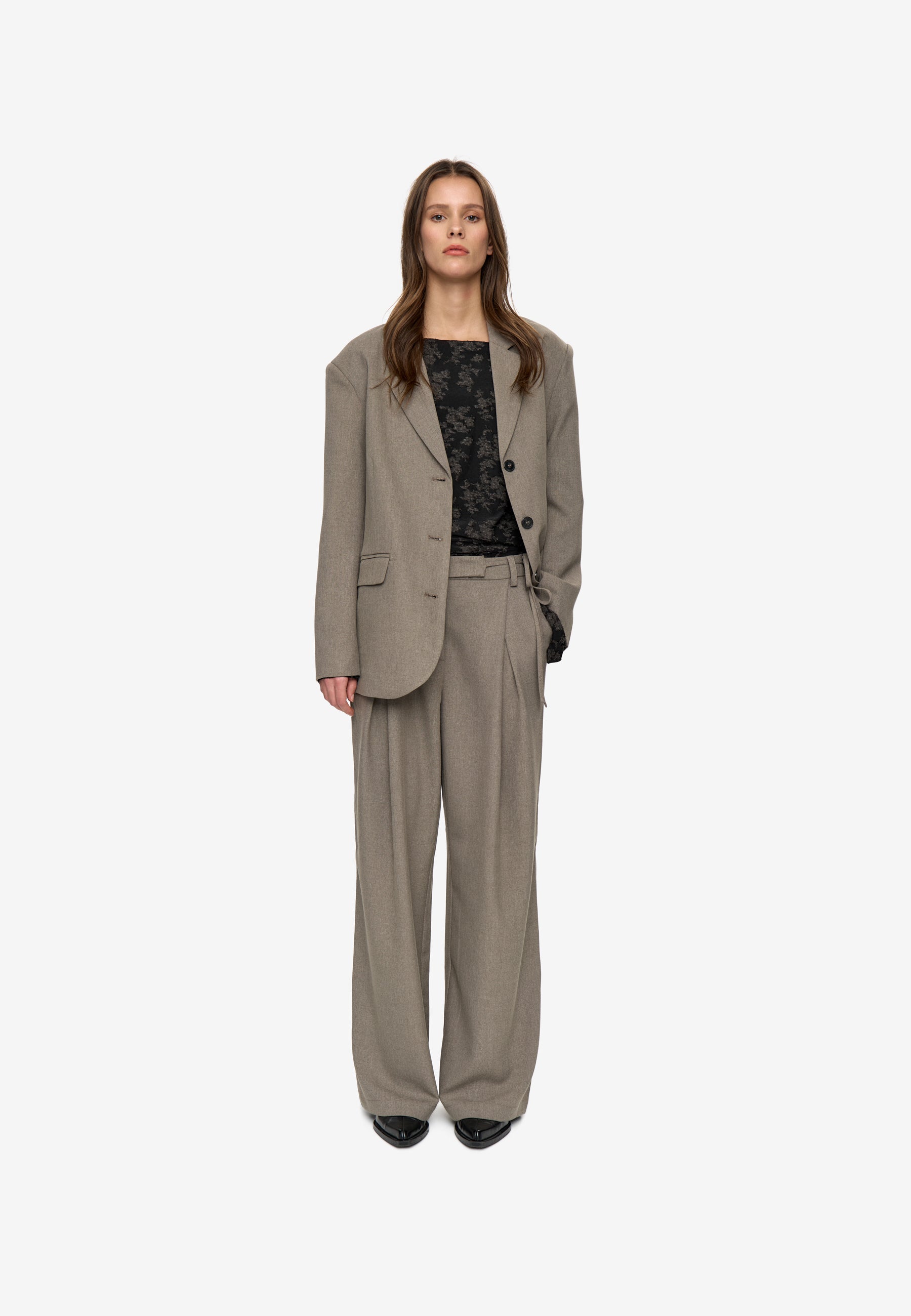 minimum female Gunli hw pants 4837 Dressed Pants 1022 Kelp