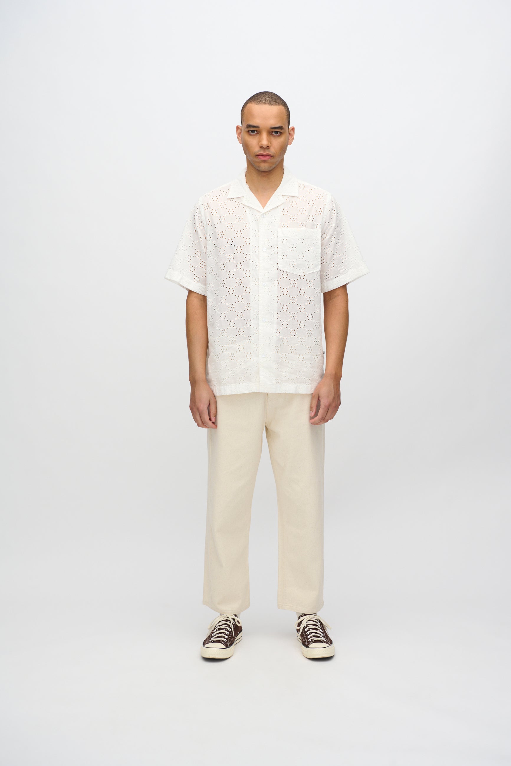 minimum male Hayden relaxed short sleeved shirt in broderie anglaise 4295 Short Sleeved Shirt 0608 Coco Milk