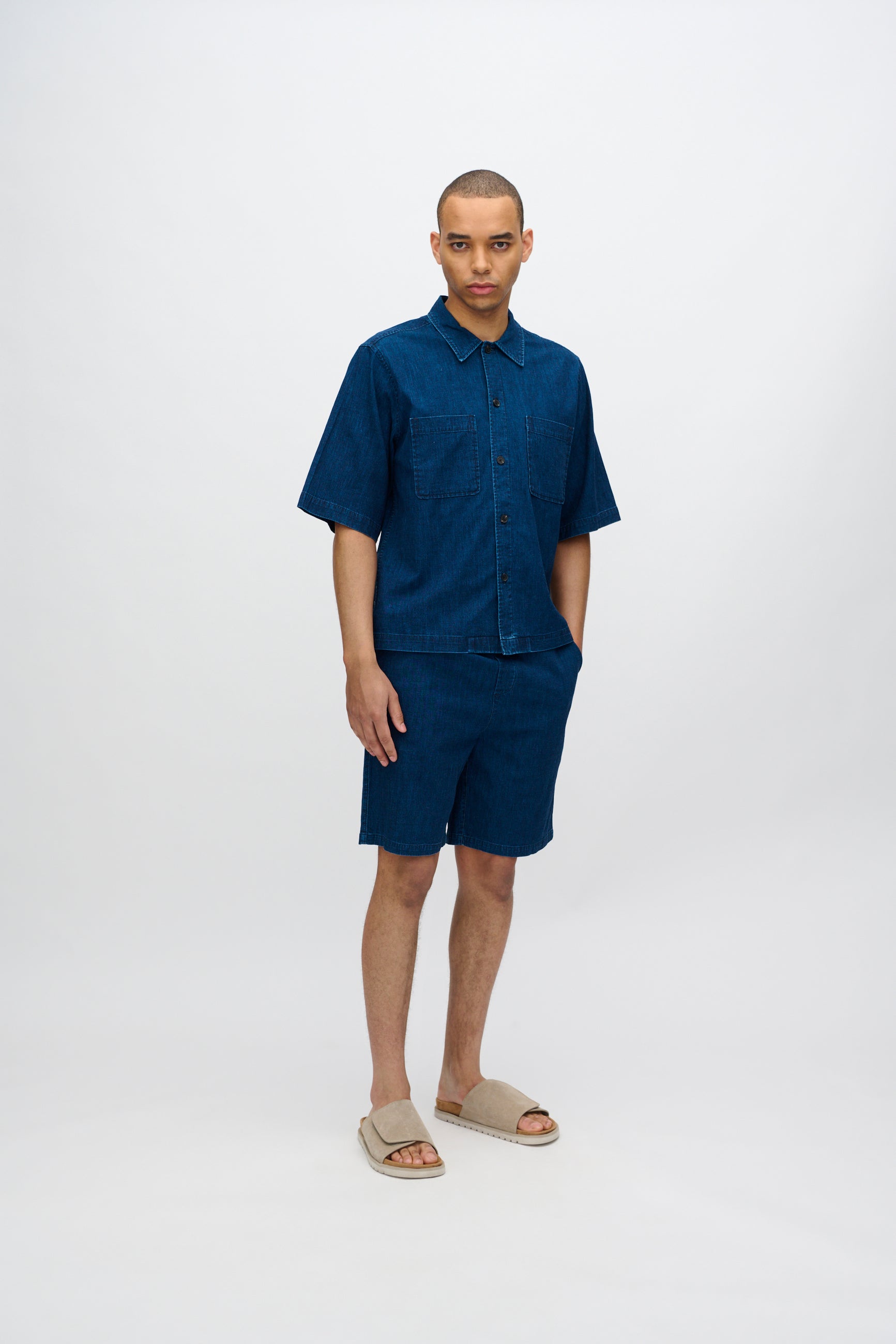 minimum male Lennon short sleeved shirt in linen blend 4239 Short Sleeved Shirt 3922 Sky Captain