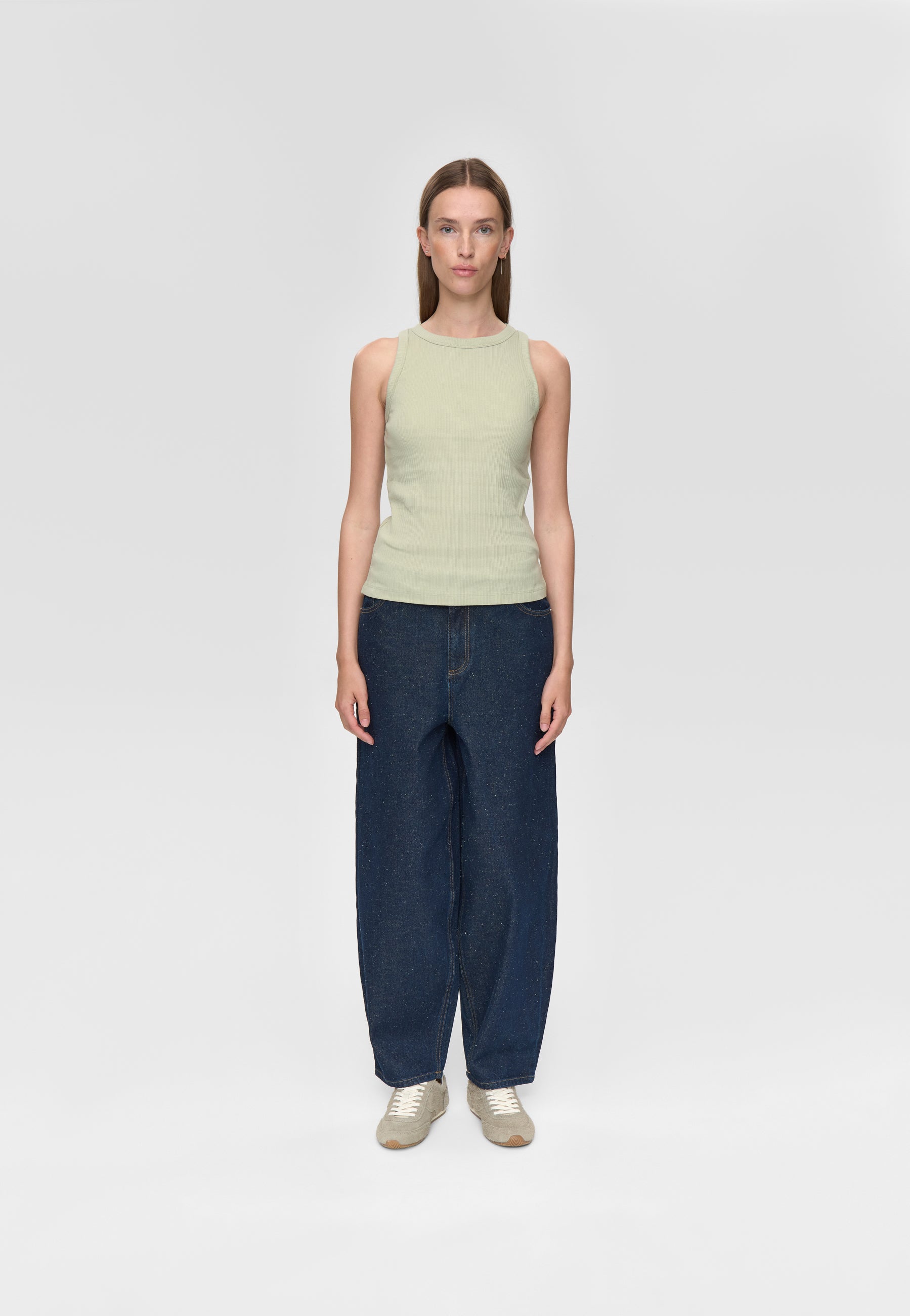 minimum female Lila tank top 4226 GOTS Gilet 0110 Desert Sage