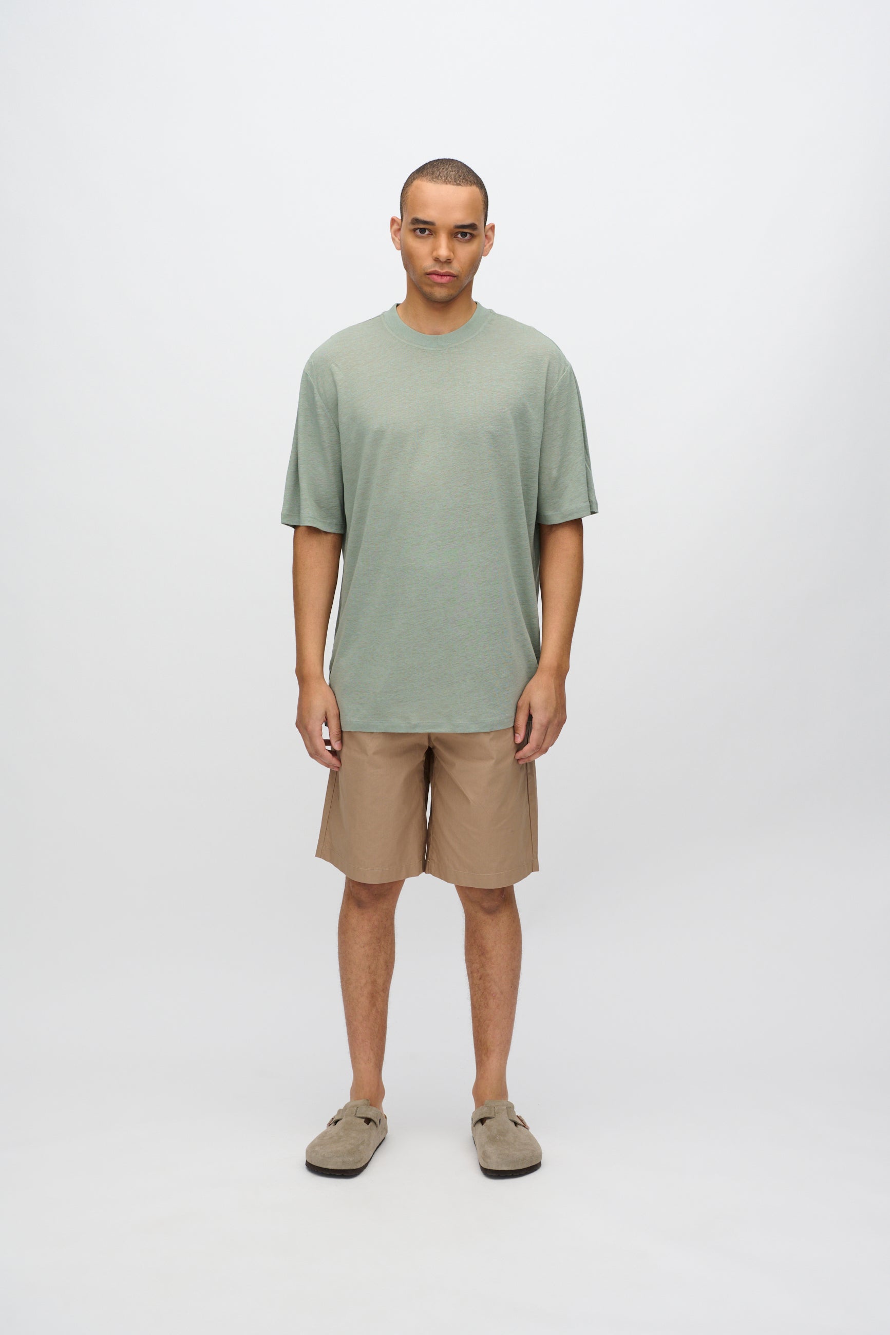 minimum male Lono relaxed t-shirt in linen and modal blend 4159 Long Sleeved T-shirt 5808 Iceberg Green