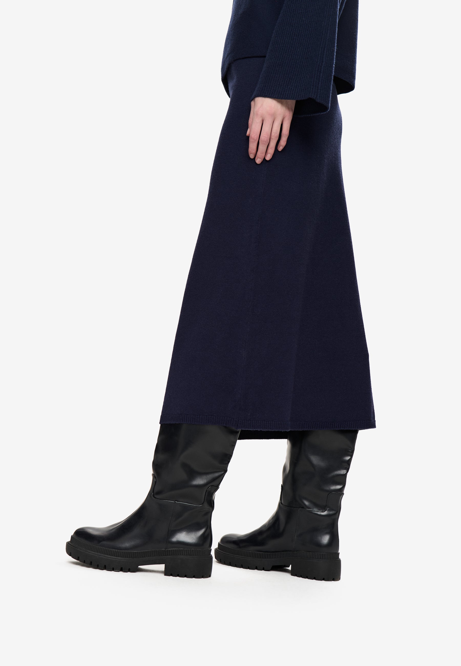 minimum female Manda skirt 1686 Skirt 3932 Naval Academy