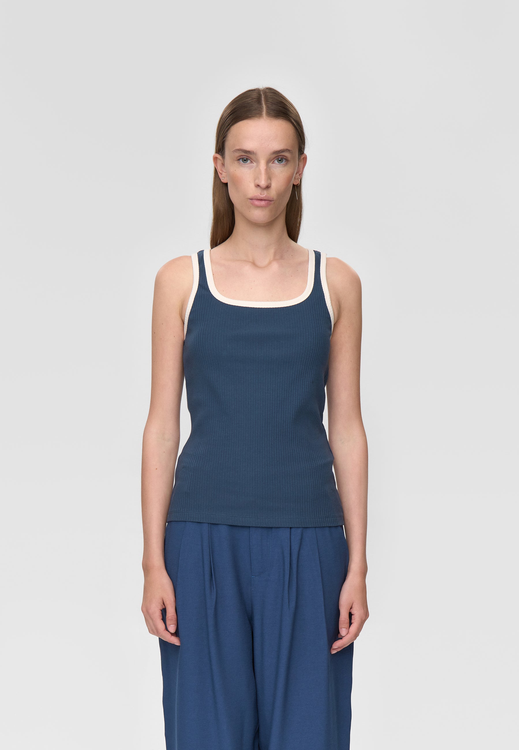 minimum female Odette tank top 4589 Top 4027 Insignia blue