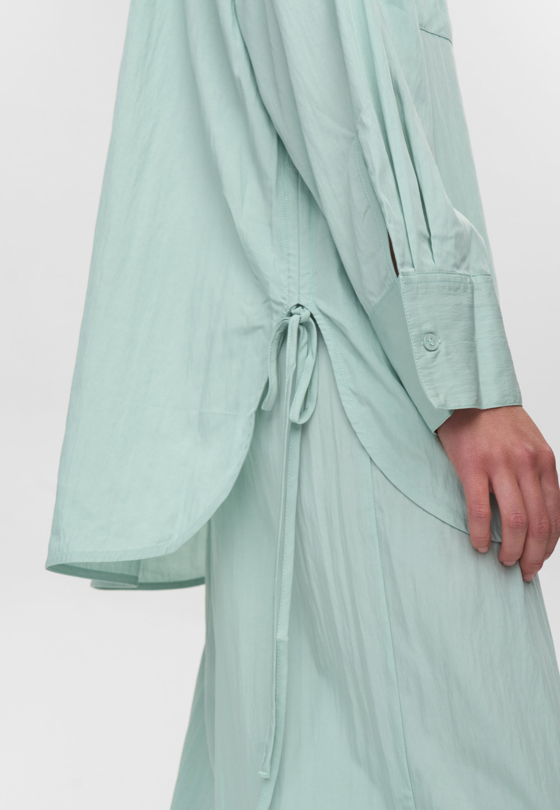 minimum female Palina shirt 4389 Long Sleeved Shirt 5302 Cooling Oasis