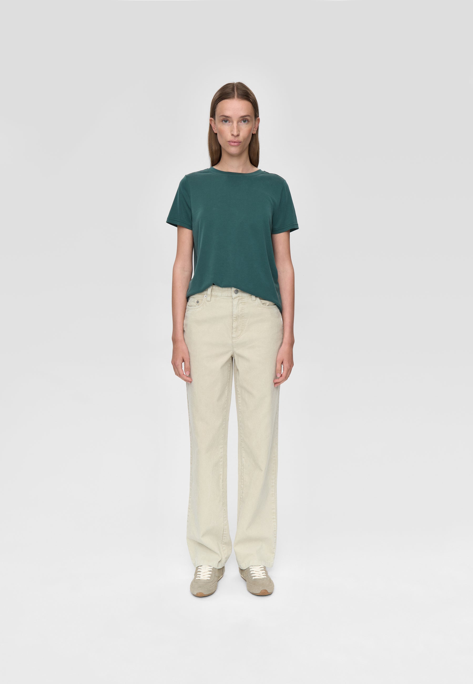 minimum female Rynah t-shirt 2.0 0281 Short Sleeved T-shirt 5220 Botanical garden