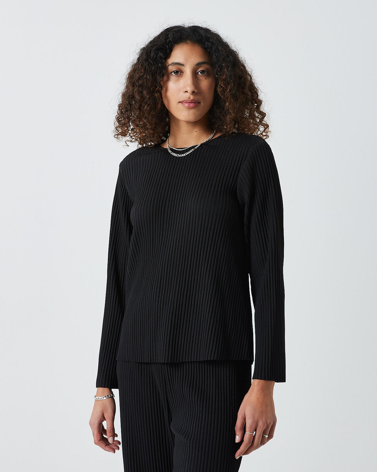 minimum female Stasi 9918 Long Sleeved Blouse 999 Black