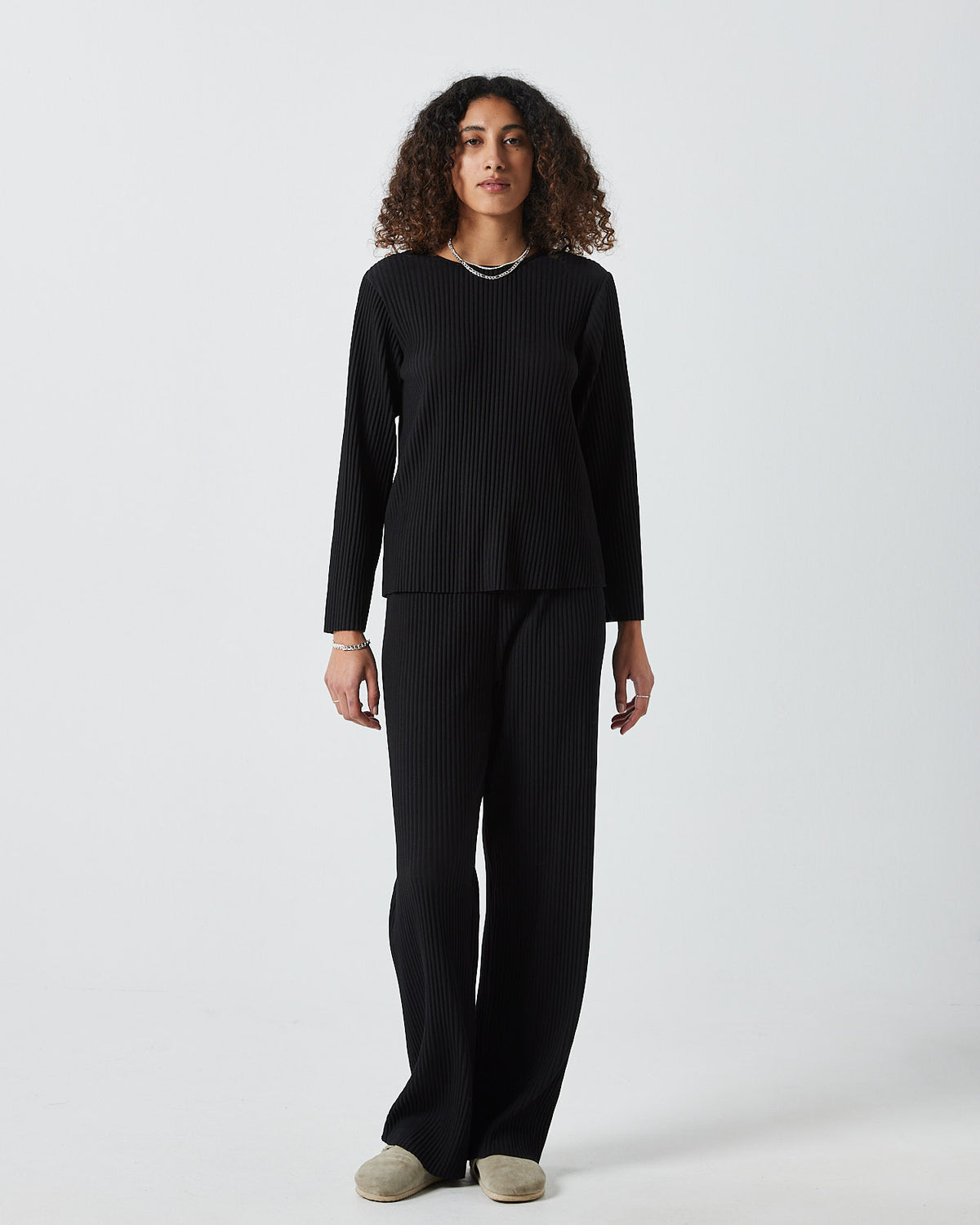 minimum female Stasi 9918 Long Sleeved Blouse 999 Black