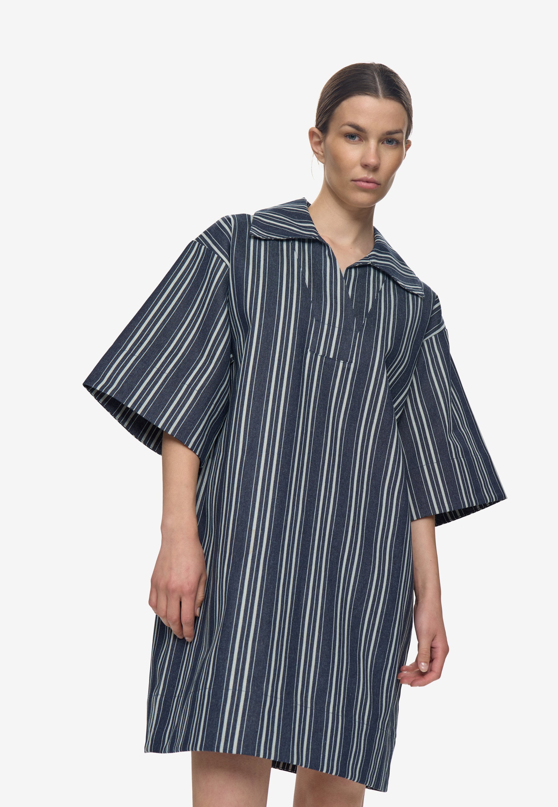 minimum female Winona short ss dress 4699 Short Dress 2019 Peacoat